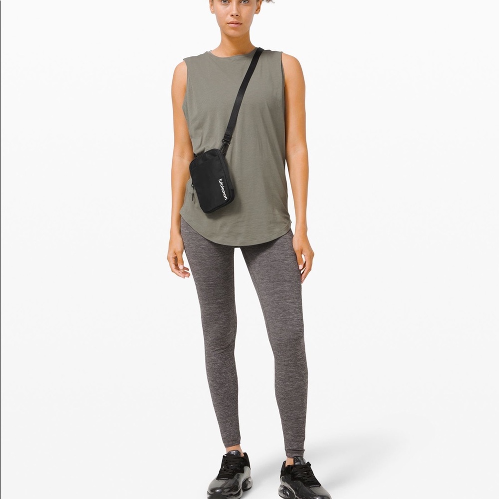 NWT Lululemon Easy Access Crossbody bag